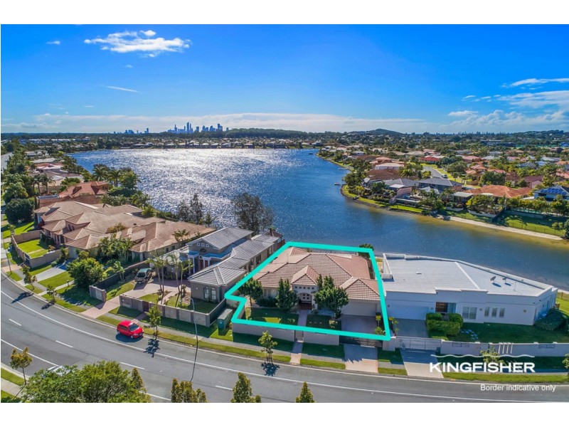 19 Cassowary Drive, Burleigh Waters QLD 4220