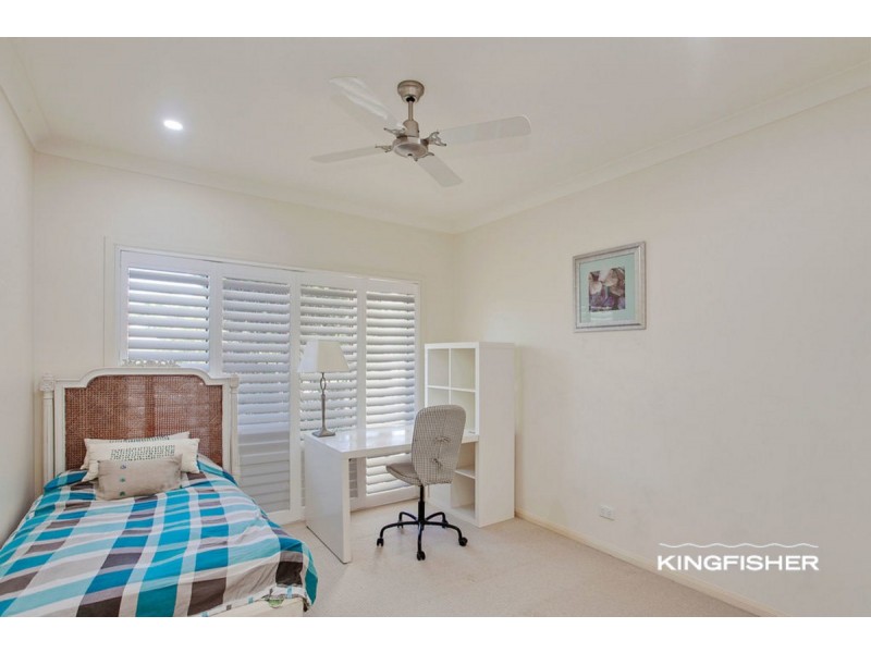 19 Cassowary Drive, Burleigh Waters QLD 4220