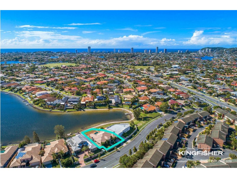 19 Cassowary Drive, Burleigh Waters QLD 4220