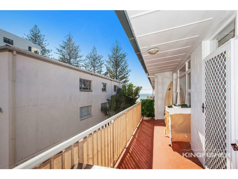 25/8 – 12 Marine Parade, Miami QLD 4220