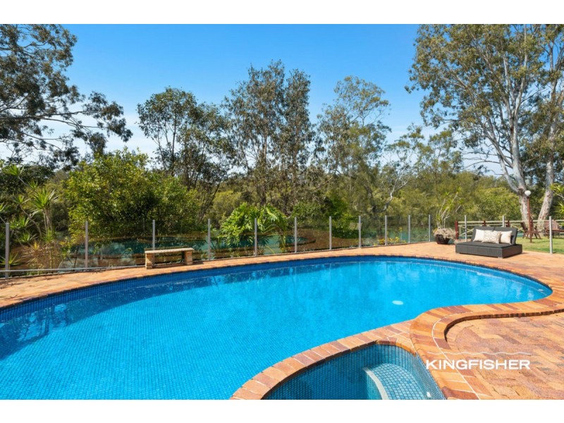 8 Heather Street, Tallebudgera QLD 4228