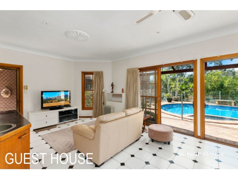 8 Heather Street, Tallebudgera QLD 4228