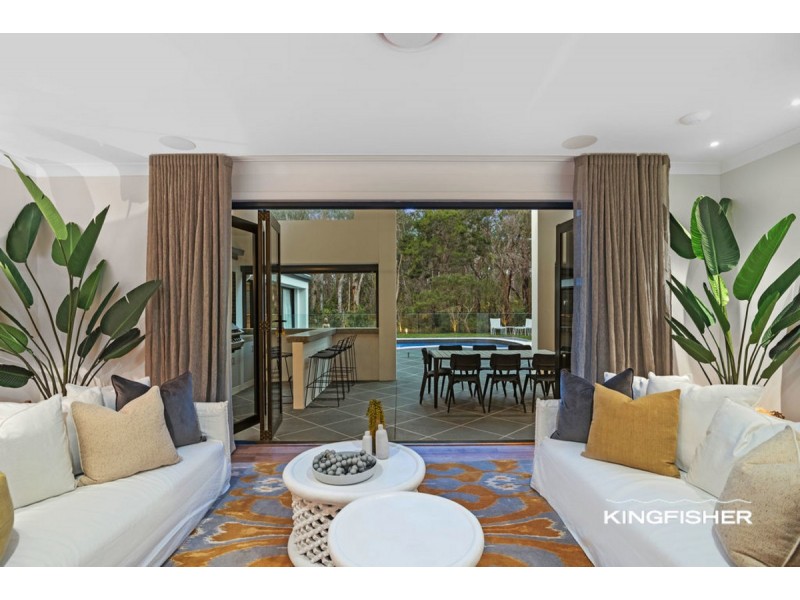 17 Bittern Avenue, Burleigh Waters QLD 4220