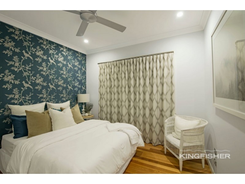 17 Bittern Avenue, Burleigh Waters QLD 4220