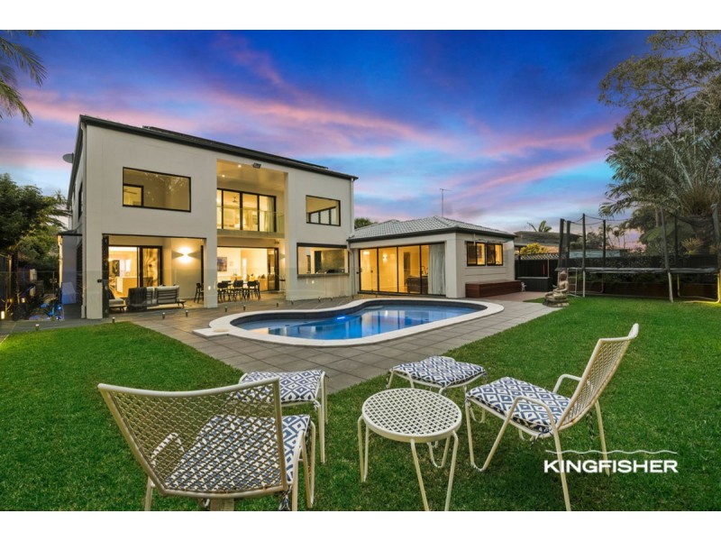 17 Bittern Avenue, Burleigh Waters QLD 4220