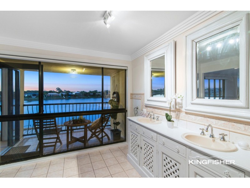 65 Wedgebill Parade, Burleigh Waters QLD 4220