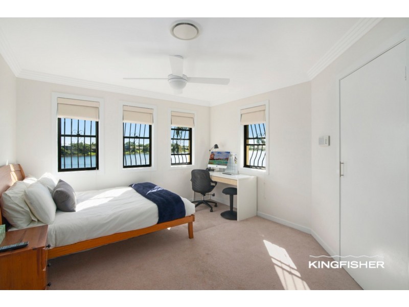 65 Wedgebill Parade, Burleigh Waters QLD 4220