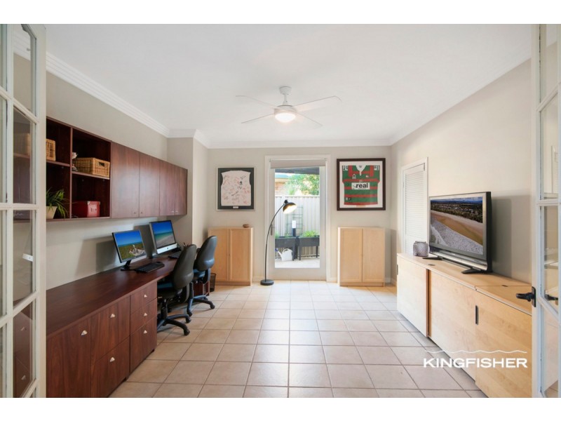 65 Wedgebill Parade, Burleigh Waters QLD 4220
