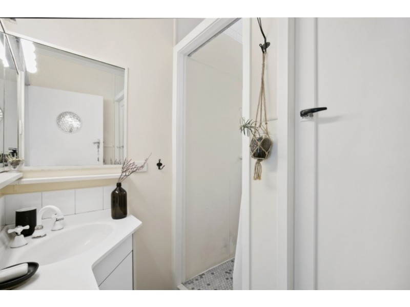 6/15 Nathan Street, Burleigh Heads QLD 4220