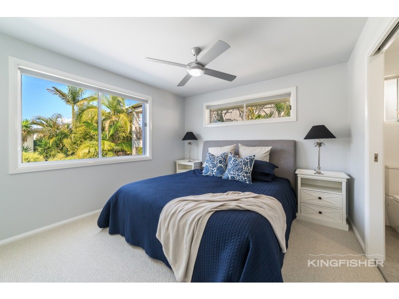 4 Deodar Drive, Burleigh Heads QLD 4220