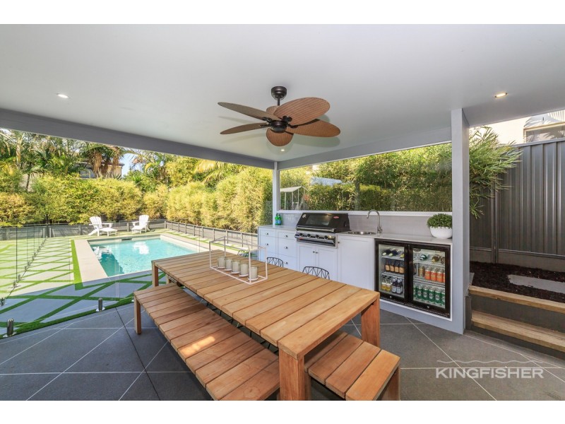 4 Deodar Drive, Burleigh Heads QLD 4220