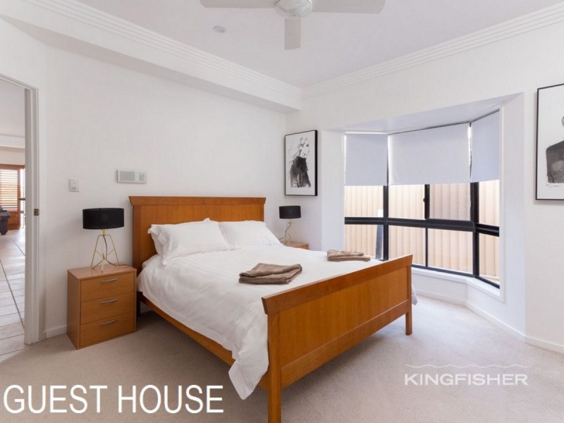 65. Wedgebill Parade, Burleigh Waters QLD 4220