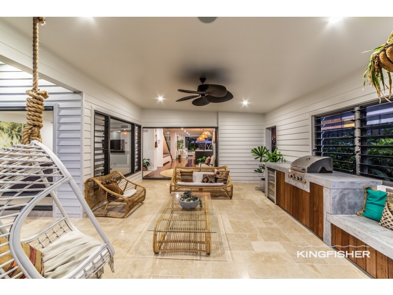 16 Diana Avenue, Burleigh Heads QLD 4220