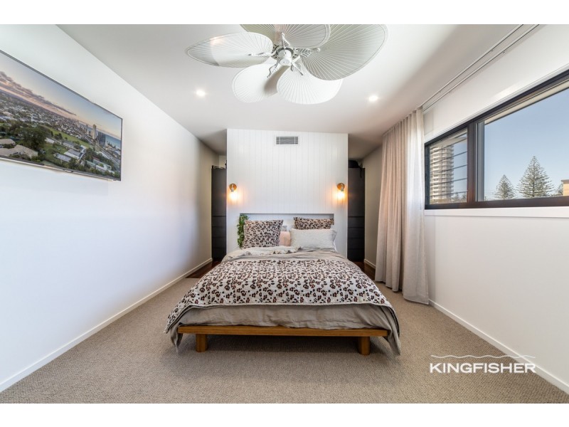 16 Diana Avenue, Burleigh Heads QLD 4220