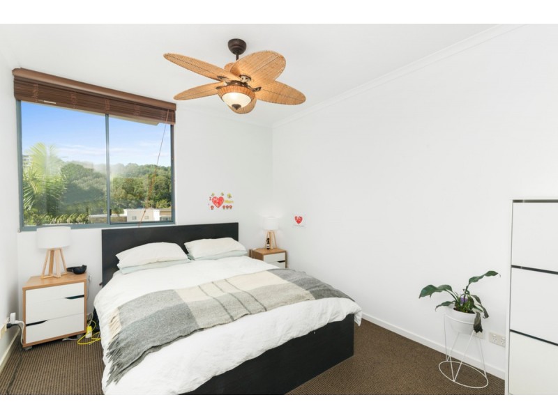 2056/1 Ocean Street, Burleigh Heads QLD 4220