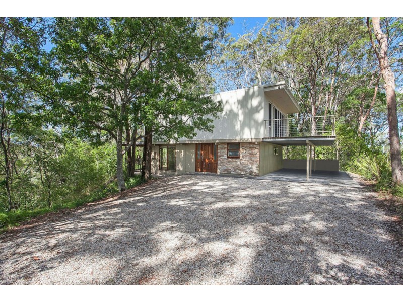 101 Ocean Parade, Burleigh Heads QLD 4220