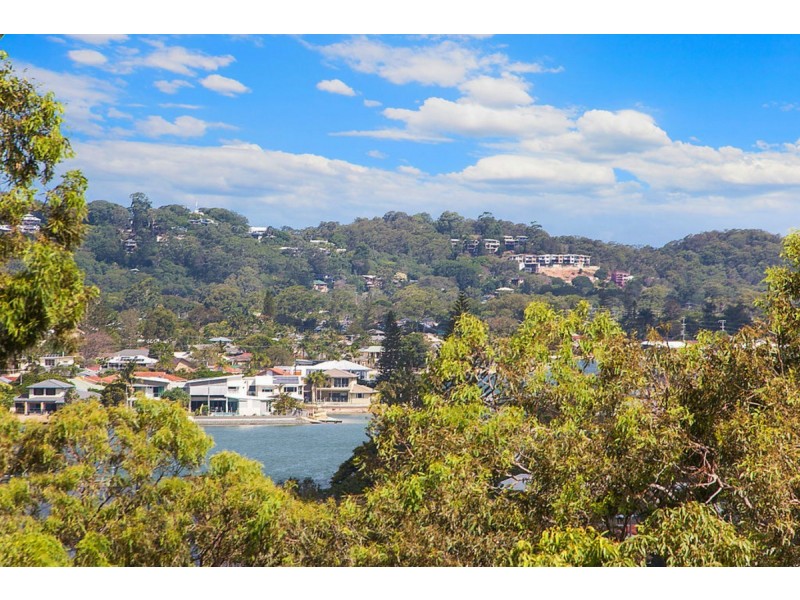 101 Ocean Parade, Burleigh Heads QLD 4220