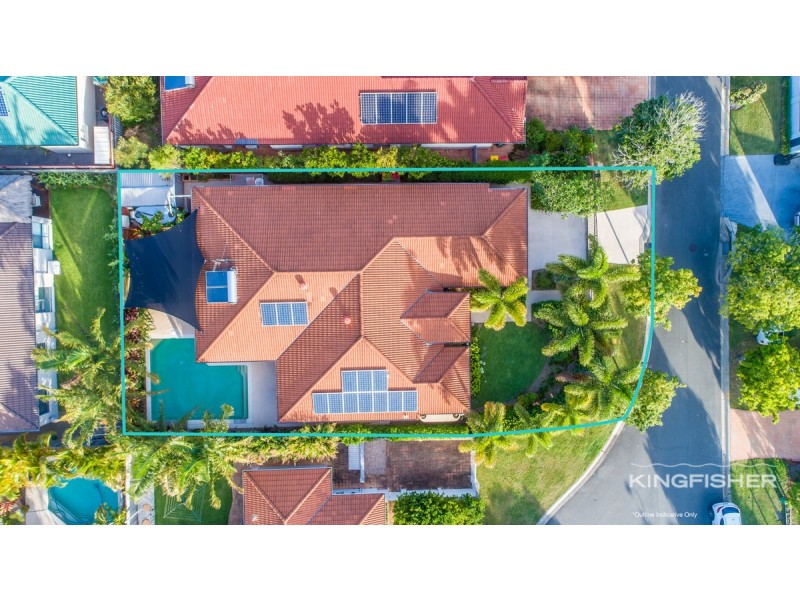 13 Islander Court, Burleigh Waters QLD 4220