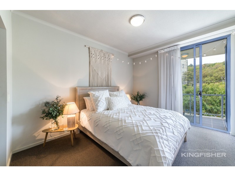 2012/1 Ocean Street, Burleigh Heads QLD 4220