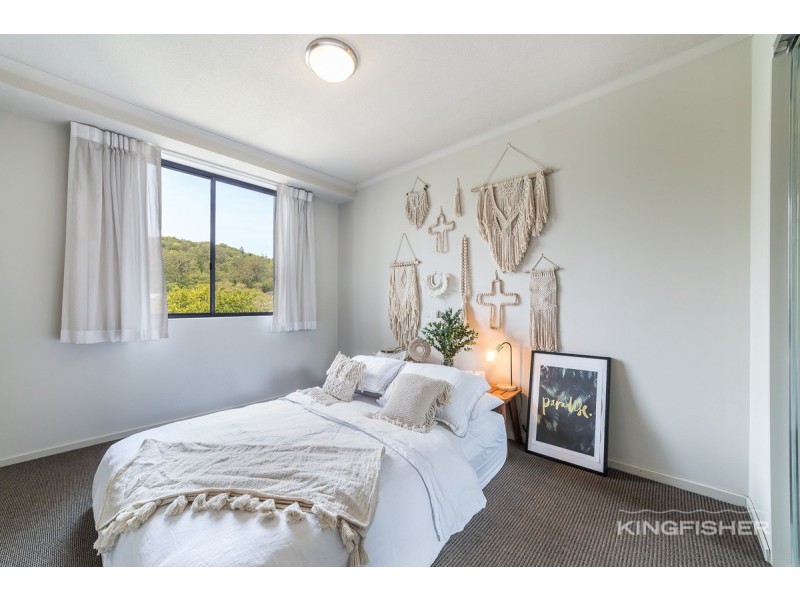 2012/1 Ocean Street, Burleigh Heads QLD 4220