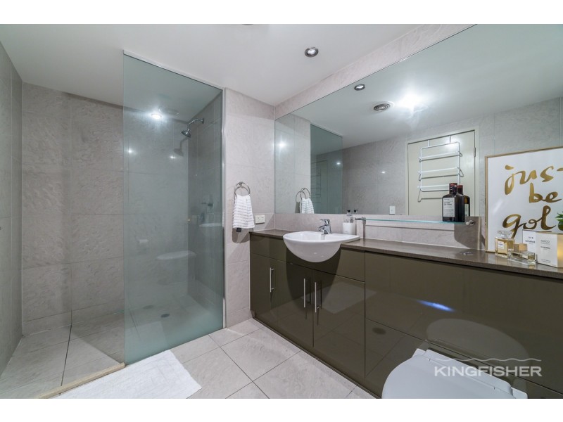 2012/1 Ocean Street, Burleigh Heads QLD 4220