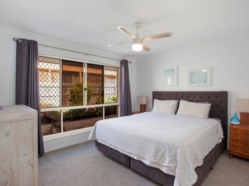 1/17 Deodar Drive, Burleigh Heads QLD 4220
