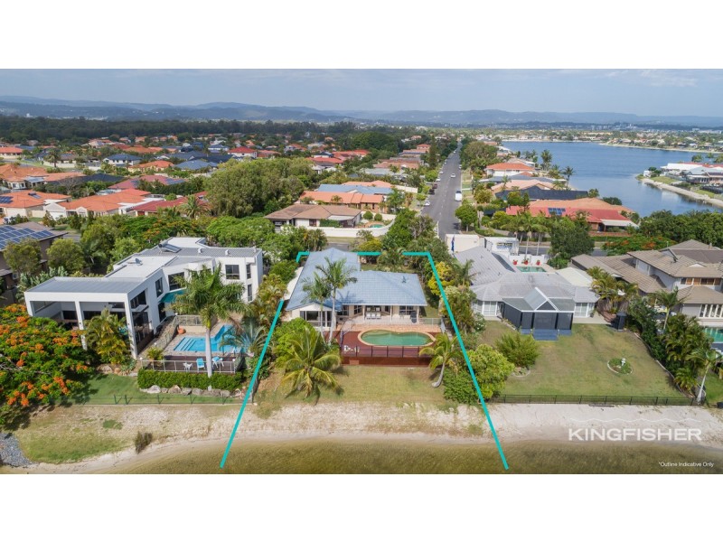 112 Dunlin Drive, Burleigh Waters QLD 4220