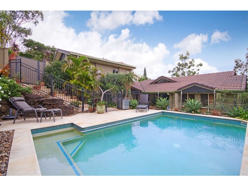 9 Dulcie Drive, Burleigh Heads QLD 4220