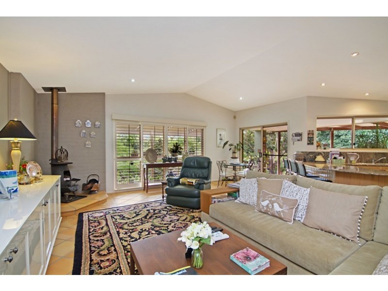 9 Dulcie Drive, Burleigh Heads QLD 4220