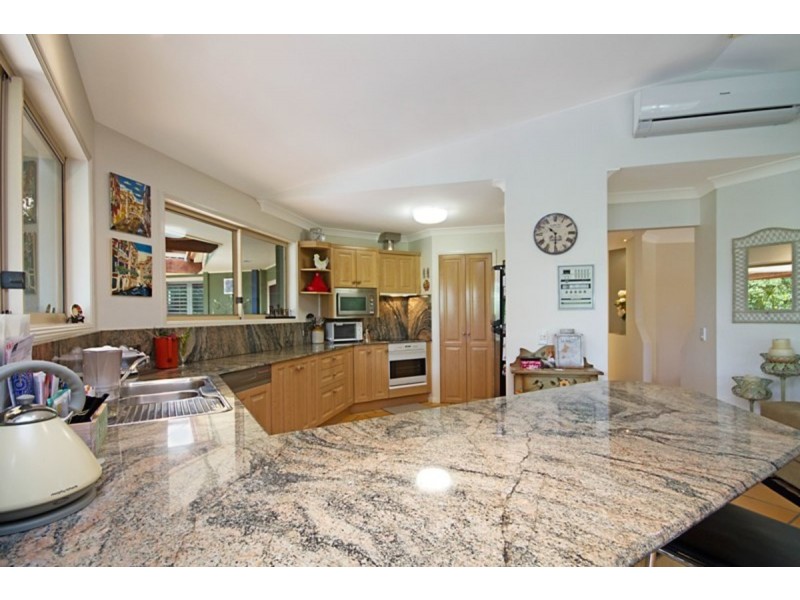 9 Dulcie Drive, Burleigh Heads QLD 4220