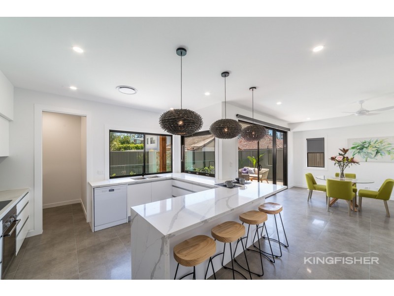 1/3 Anzac Parade, Burleigh Heads QLD 4220