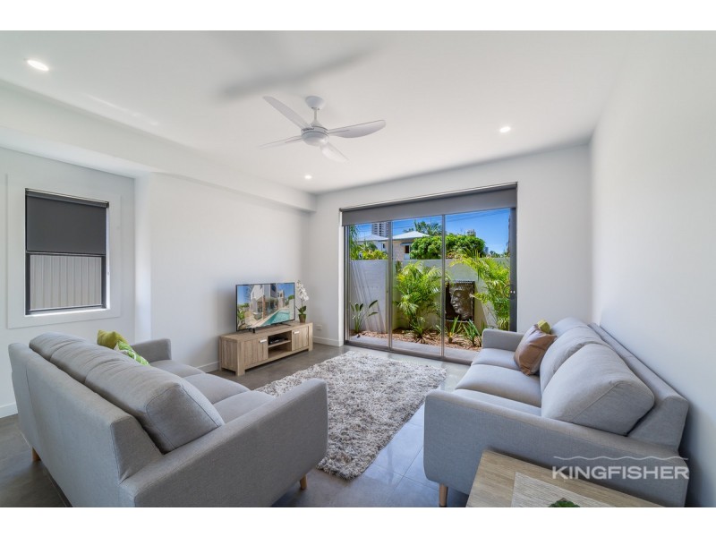 1/3 Anzac Parade, Burleigh Heads QLD 4220