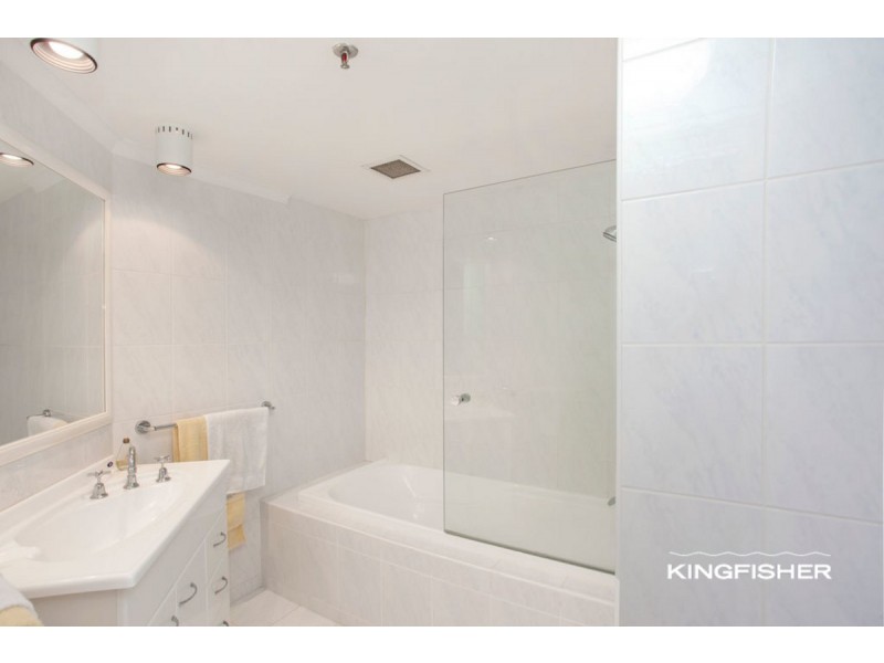 8B/238 The Esplanade, Burleigh Heads QLD 4220