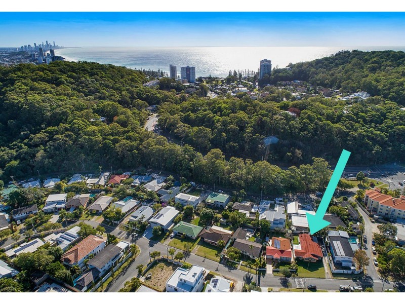 5 Tawarri Crescent, Burleigh Heads QLD 4220
