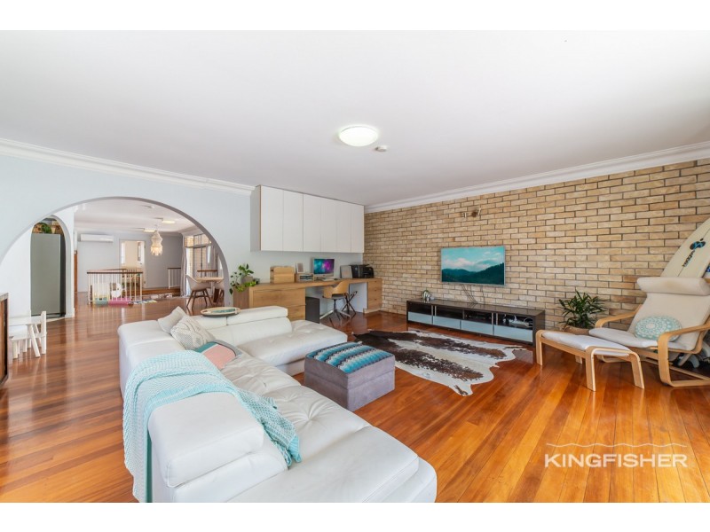 5 Tawarri Crescent, Burleigh Heads QLD 4220