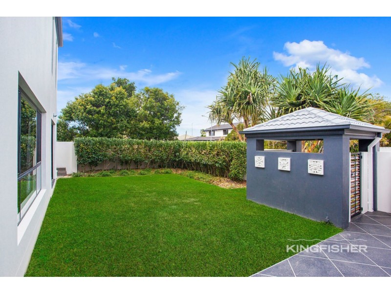 17 Bittern Avenue, Burleigh Waters QLD 4220