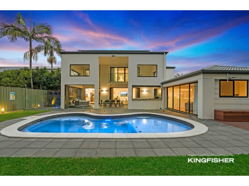 17 Bittern Avenue, Burleigh Waters QLD 4220