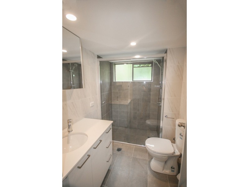 8/6 Stanley Street, Burleigh Heads QLD 4220