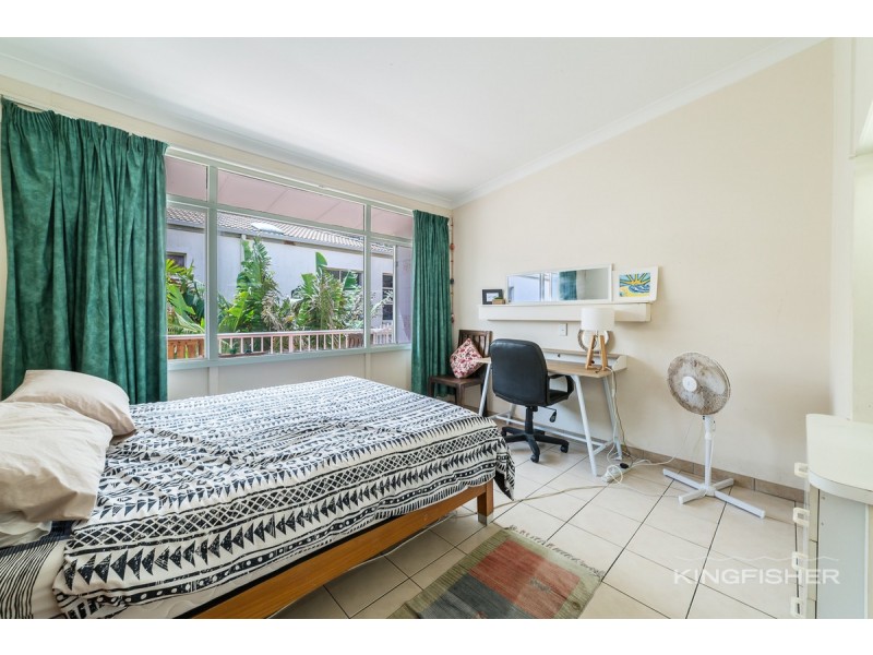 23/8 – 12 Marine Parade, Miami QLD 4220