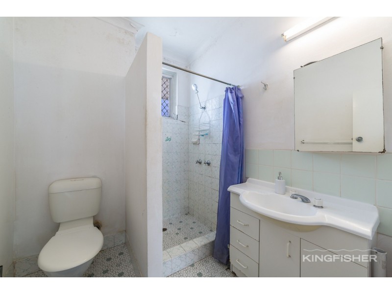 23/8 – 12 Marine Parade, Miami QLD 4220