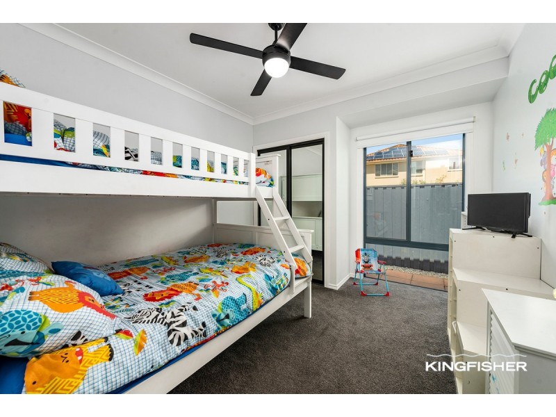 144 Dunlin Drive, Burleigh Waters QLD 4220
