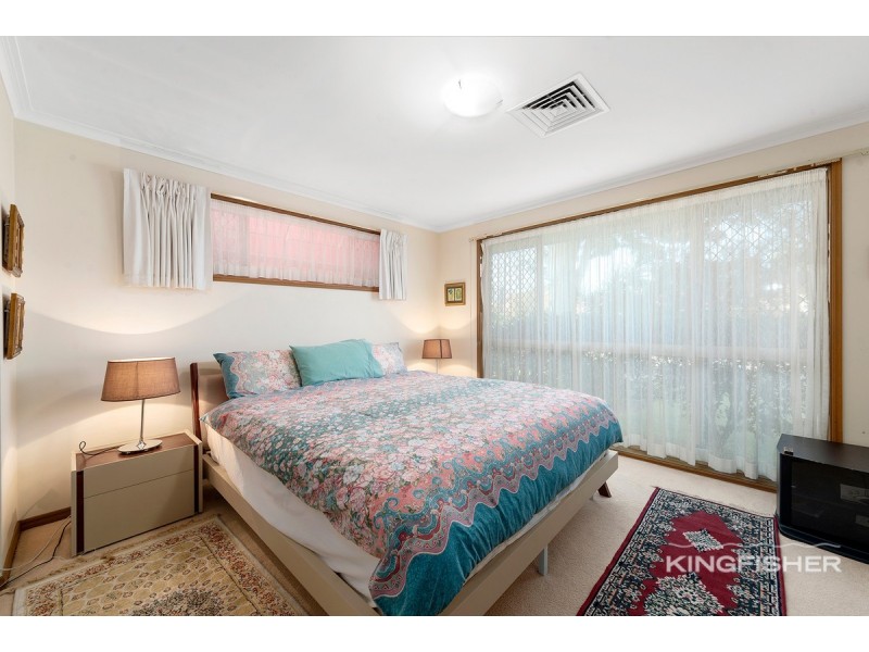 14 Yarraville Street, Robina QLD 4226