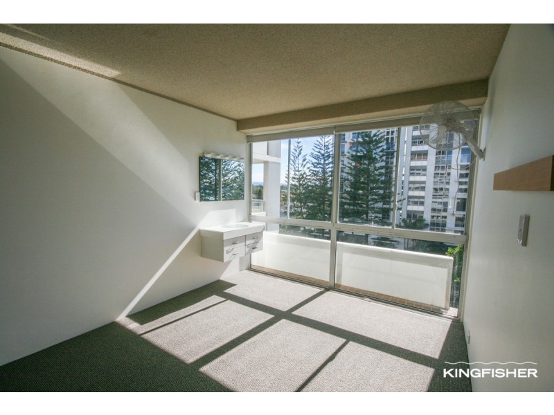 13/194-198 The Esplanade, Burleigh Heads QLD 4220