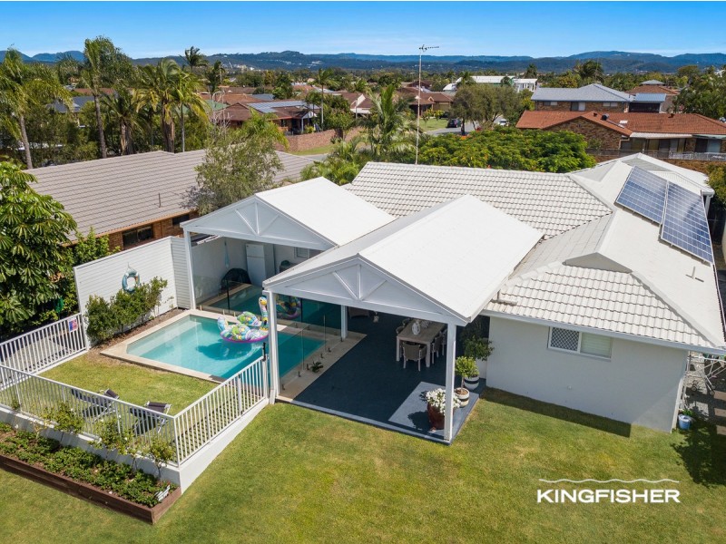 48 Dunlin Drive, Burleigh Waters QLD 4220