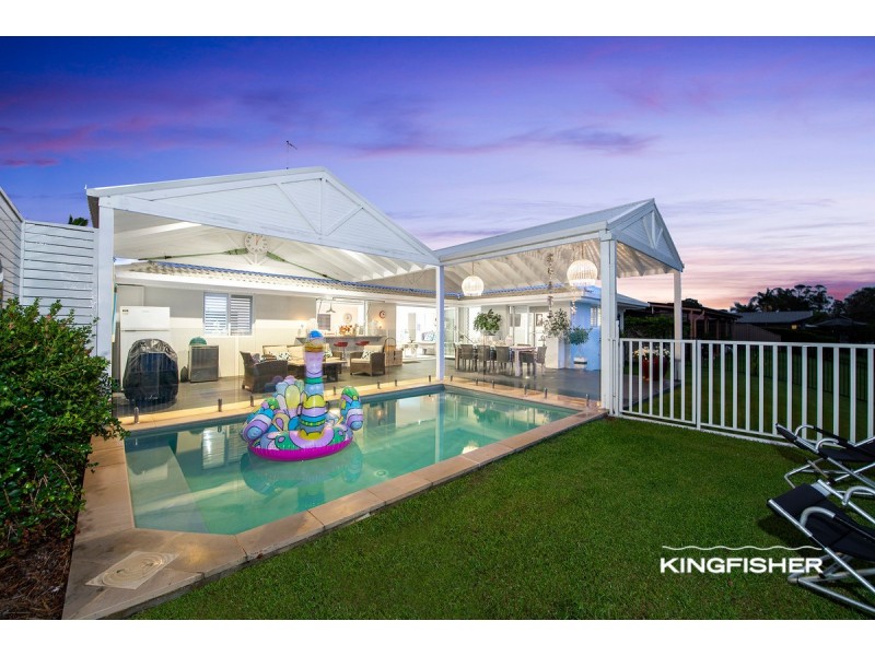 48 Dunlin Drive, Burleigh Waters QLD 4220