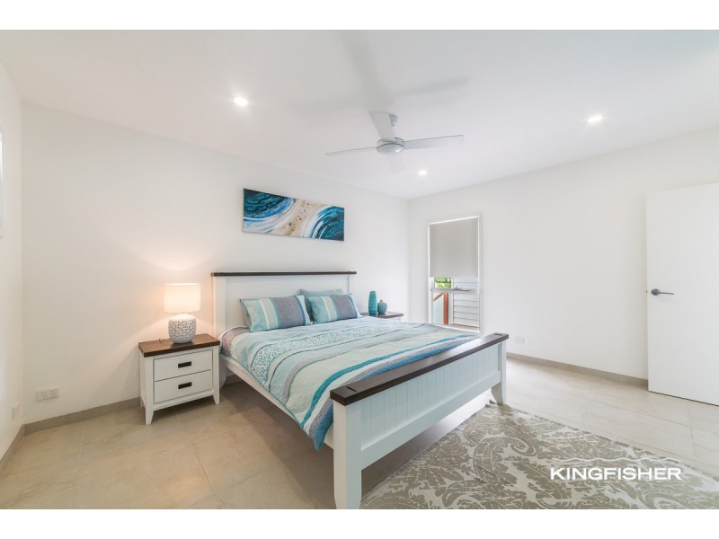 44 Hillcrest Parade, Miami QLD 4220