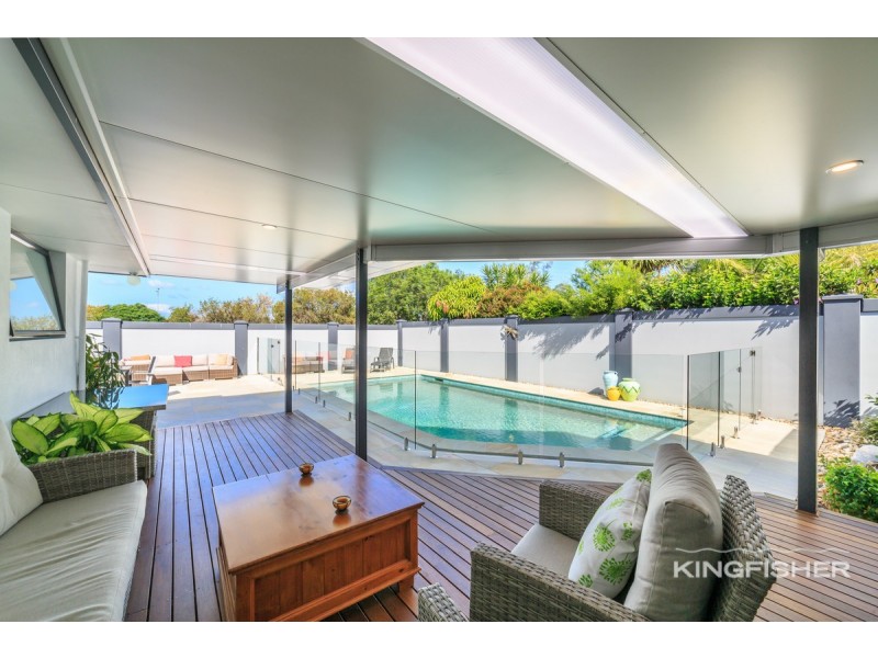 33 Port Jackson Boulevard, Clear Island Waters QLD 4226