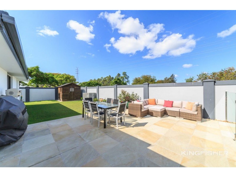 33 Port Jackson Boulevard, Clear Island Waters QLD 4226