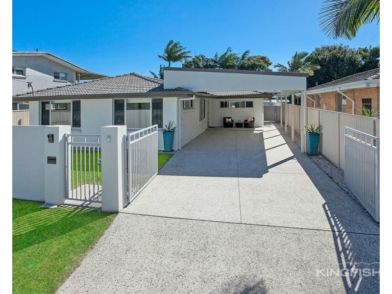 5 Warrina Crescent, Burleigh Waters QLD 4220