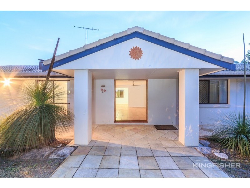 10 Pitta Place, Burleigh Waters QLD 4220